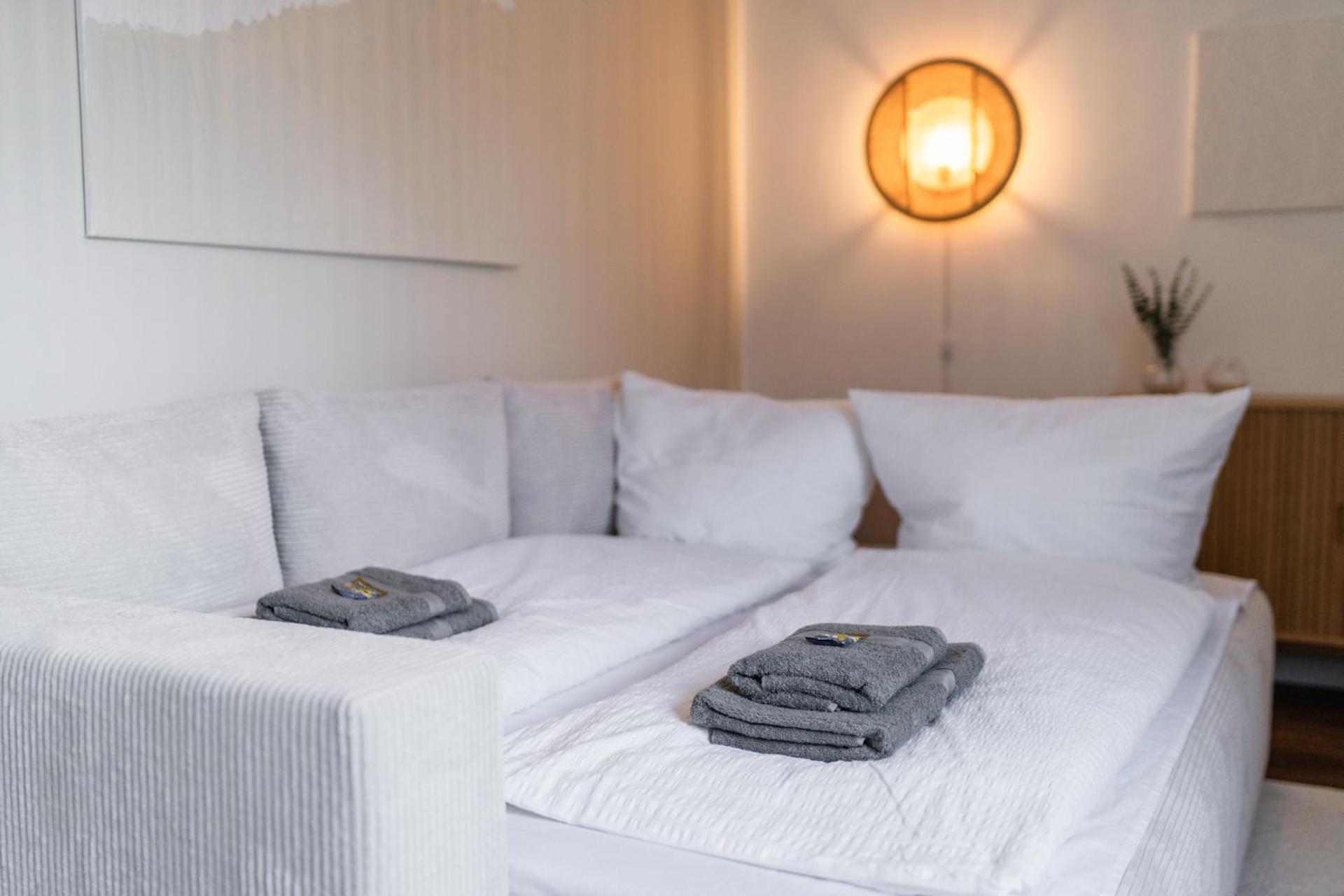 Mitten In Wolfsburg - Happyhome - 2 Zimmer, 6 Personen, Outletcenter, Autostadt, Vw-Nah, Parken 외부 사진